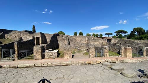 Naples, Capri, Sorrento, and Pompeii 60