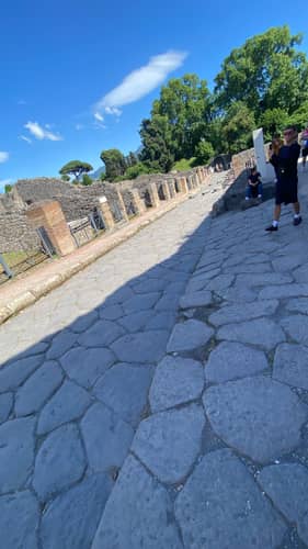 Naples, Capri, Sorrento, and Pompeii 65