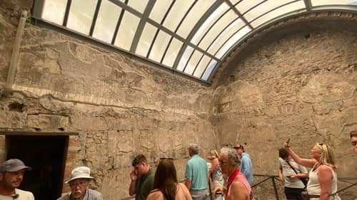 Naples, Capri, Sorrento, and Pompeii 101