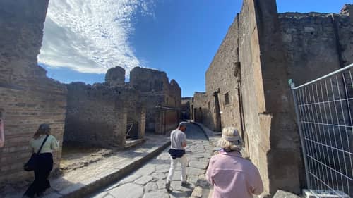 Naples, Capri, Sorrento, and Pompeii 102