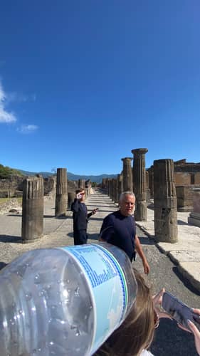 Naples, Capri, Sorrento, and Pompeii 113