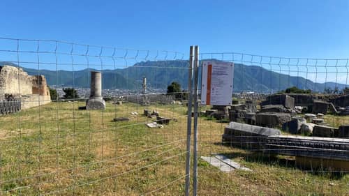 Naples, Capri, Sorrento, and Pompeii 128