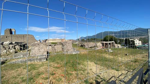 Naples, Capri, Sorrento, and Pompeii 139